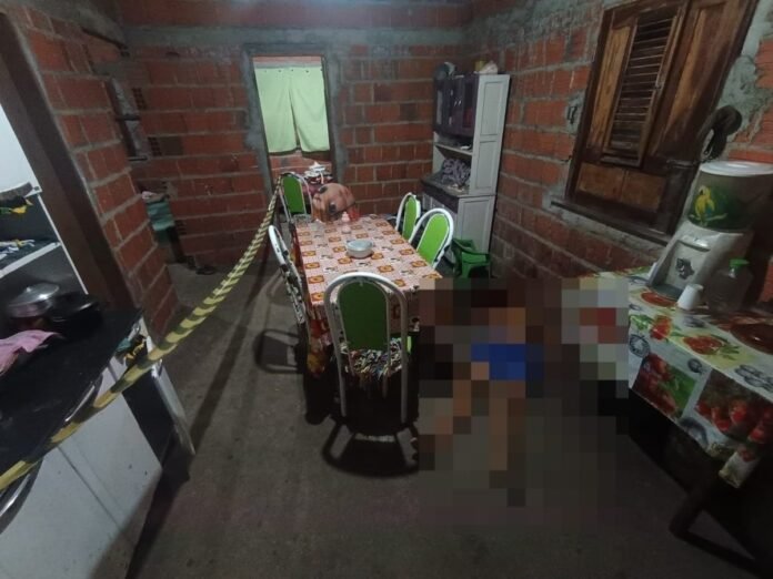 pai-e-morto-dentro-de-casa-na-frente-da-filha-de-3-anos-em-l.jpg.1200x0_q95_crop