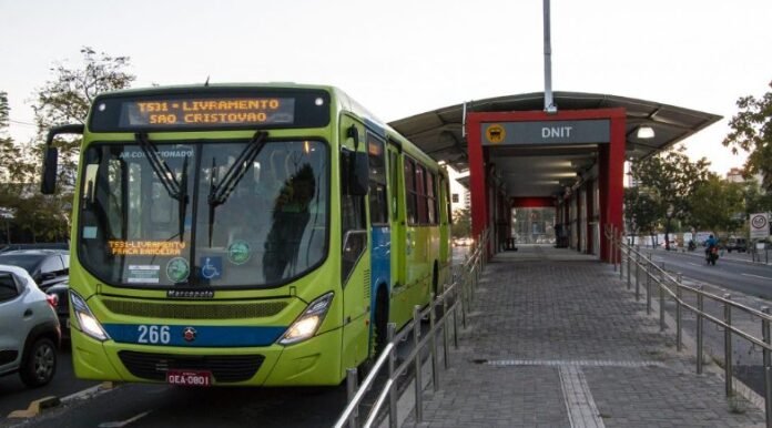 strans-confirma-onibus-gratuitos-em-teresina-no-domingo-de-eleicao--3fc254598fd5b86a